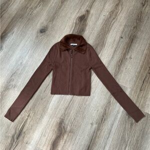 American Eagle Outfitters Women’s Brown Cropped Sweater Top with Faux Fur Collar